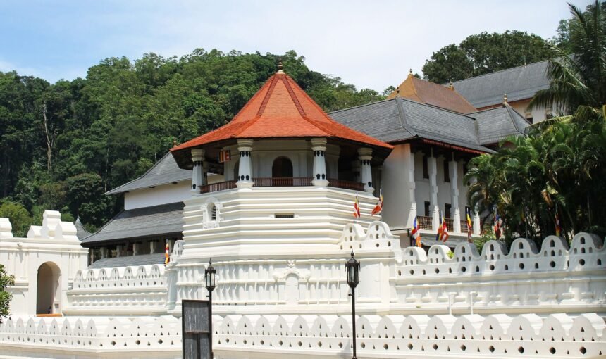 🏛️ Discovering the Sacred Temple of the Tooth Relic: Sri Lanka’s Crown Jewel